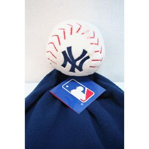 NY Yankees SnuggleBall Team MLB Baseball Baby Lovey Blankie NEW w/tags